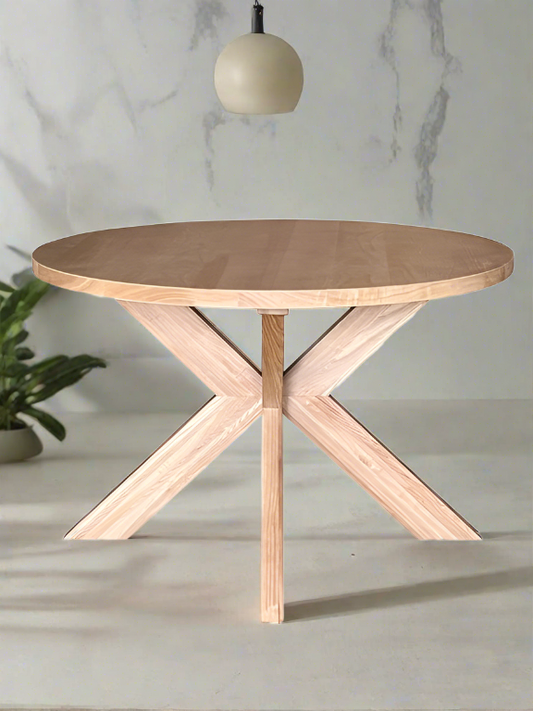 Round Pedestal Dining Table, Natural